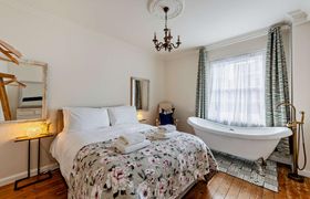 Photo of 2-bed-in-chester