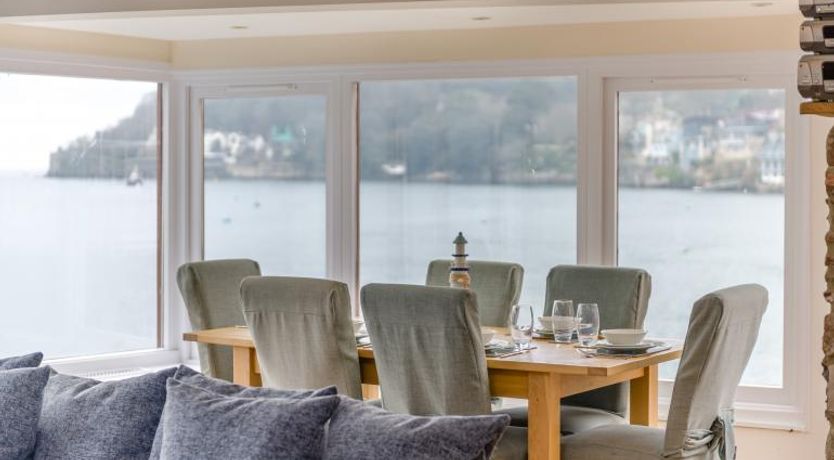 Photo of 6 Bed in Dartmouth