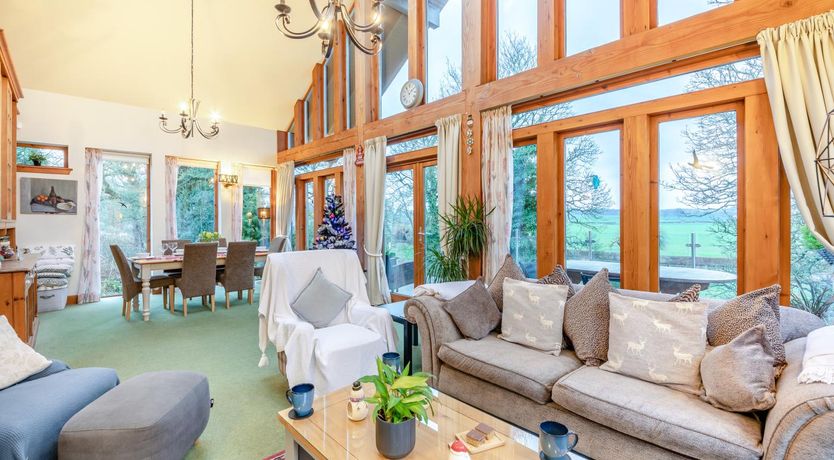 Photo of 4 Bed in Kelso