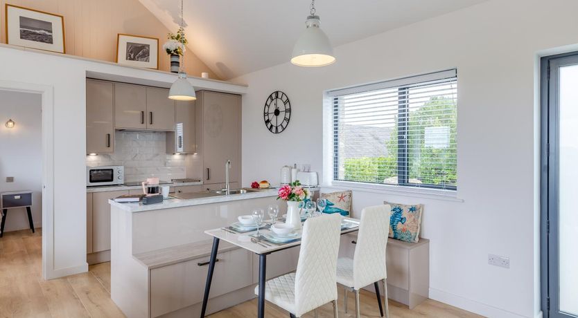 Photo of 2 Bed in Sennen