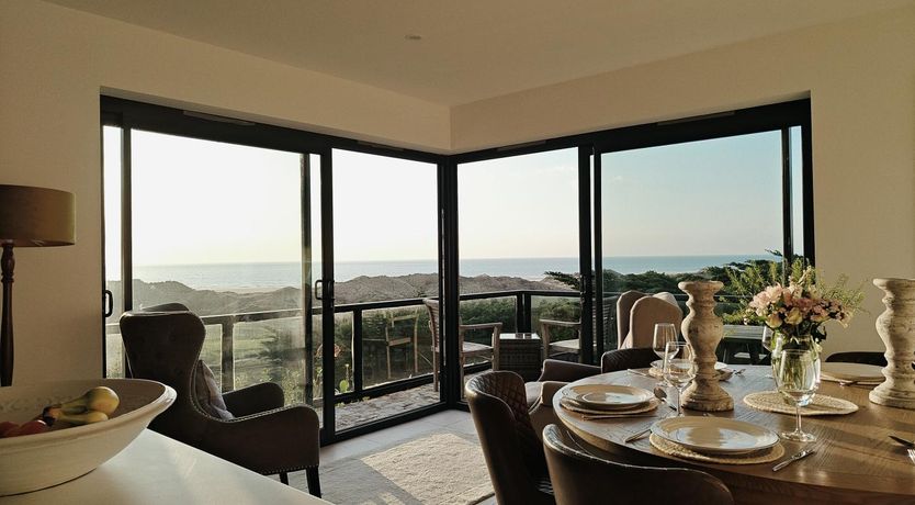 Photo of 4 Bed in Aberdovey
