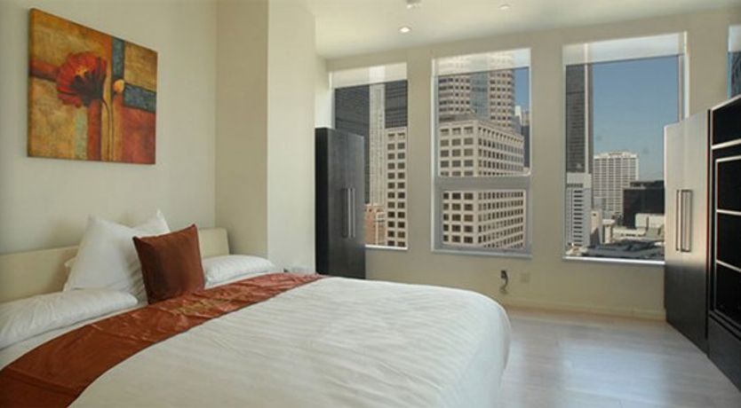 Photo of 1010 Wilshire