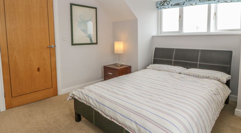 Photo of 5 Cae Derwydd