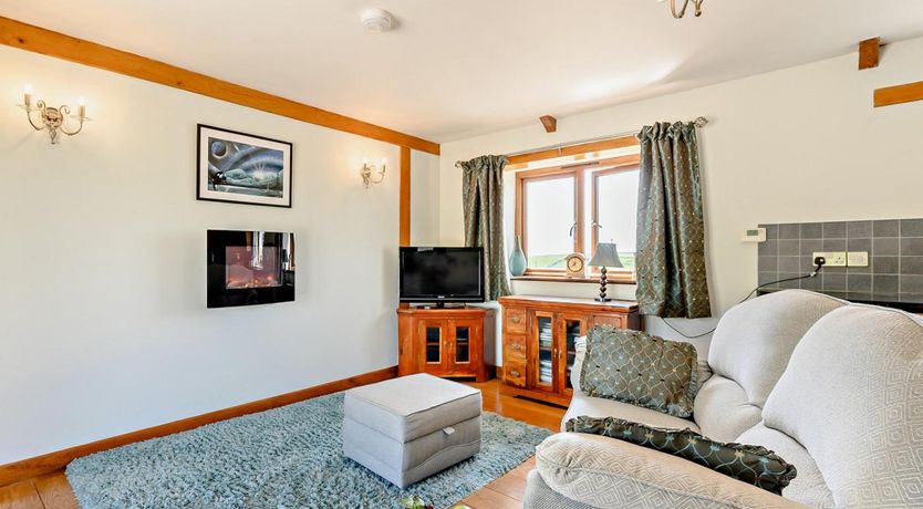 Photo of 1 Bed in Looe