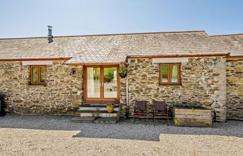 Barn in South Cornwall Holiday Cottage