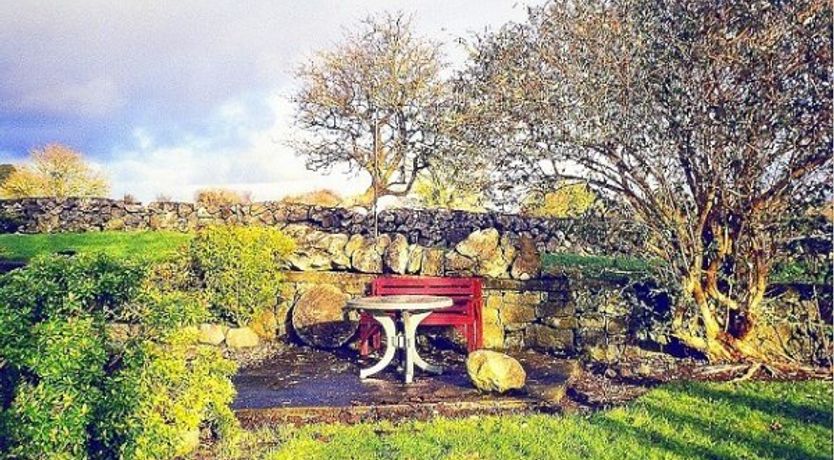 Photo of Lakeside Cottage