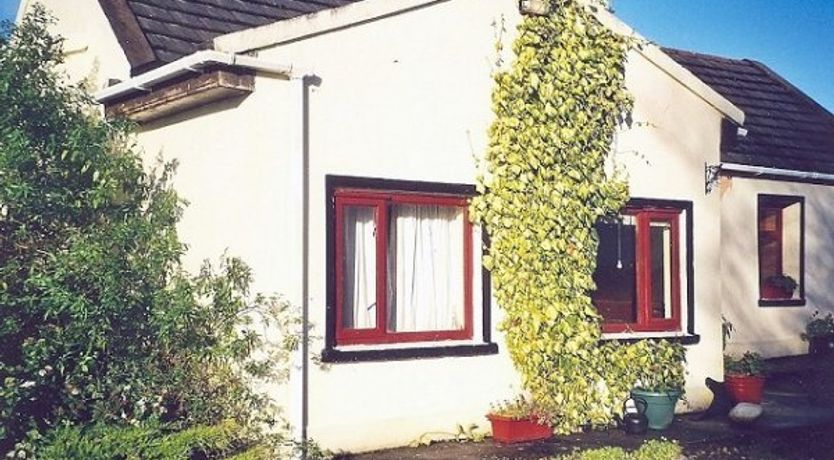 Photo of Lakeside Cottage