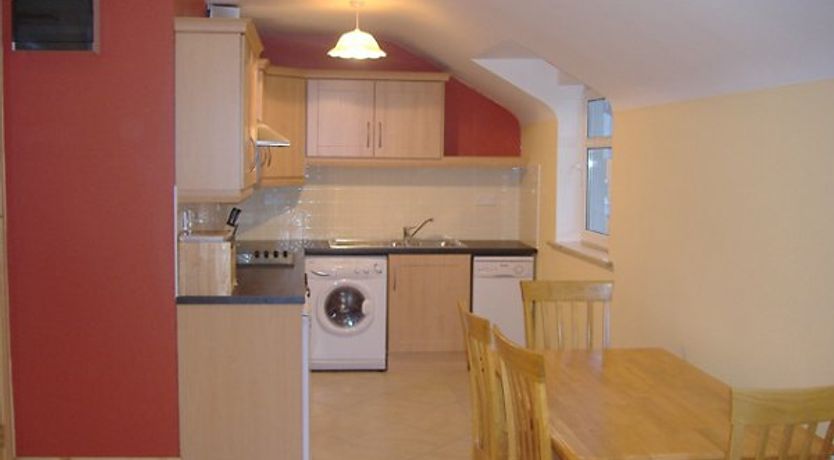 Photo of Clifden Town Cottage (224)