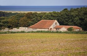 Photo of barn-drift