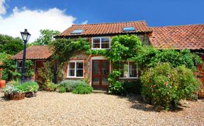 Photo of Church Barn Cottage