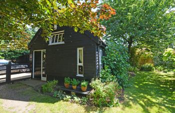 Corner Barn Holiday Cottage