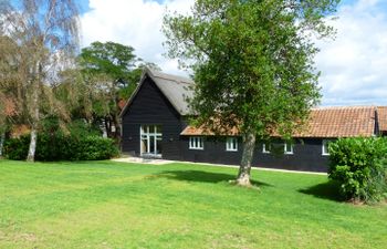 Burtons Farm Barn Holiday Cottage