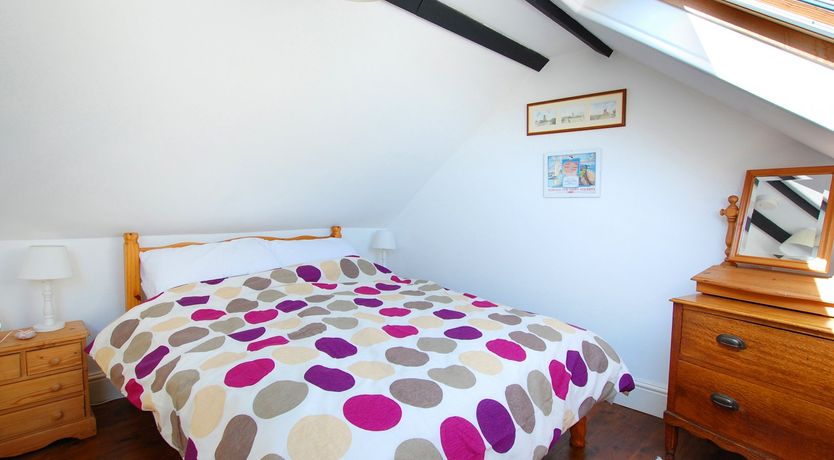 Photo of Courtyard Cottage
