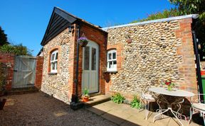Photo of Courtyard Cottage