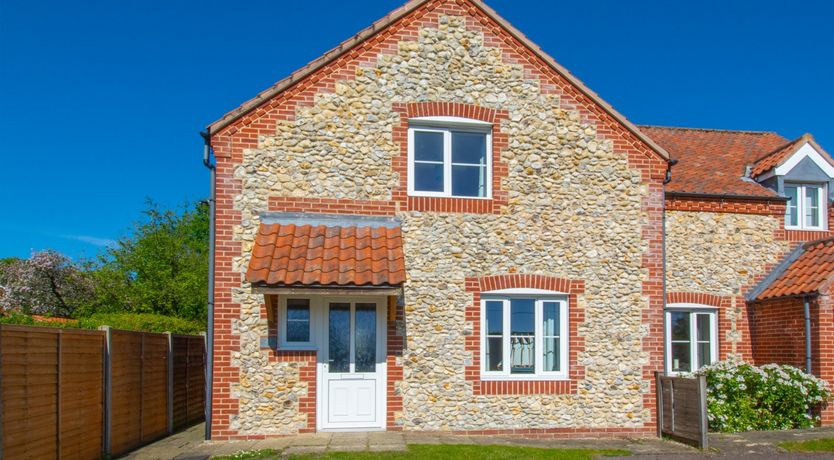 Photo of Pebble Cottage