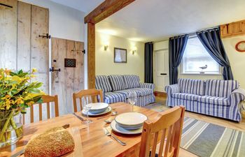 Avalon Holiday Cottage