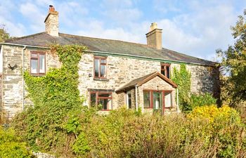 Hendre Aled Farmhouse Holiday Home