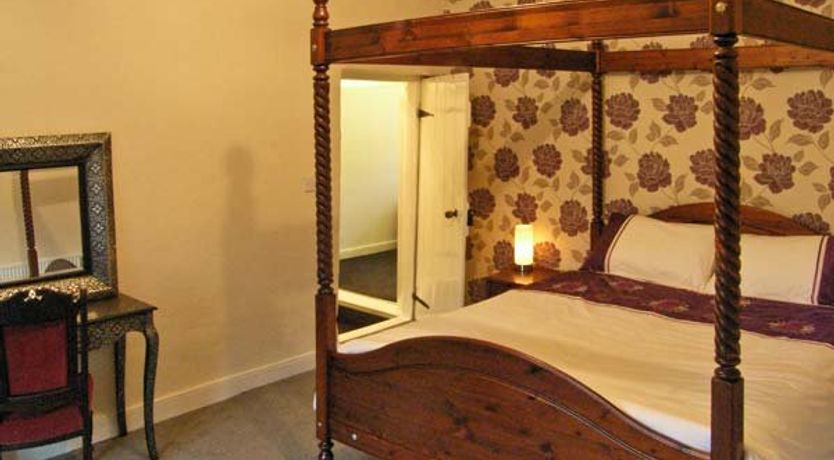 Photo of Hendre Aled Farmhouse