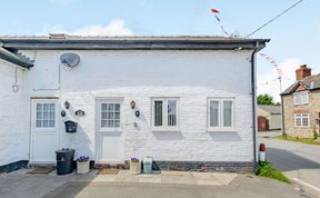 Photo of Yew Tree Cottage