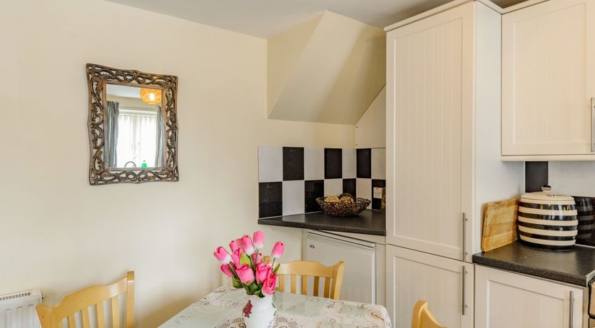 Photo of Yew Tree Cottage