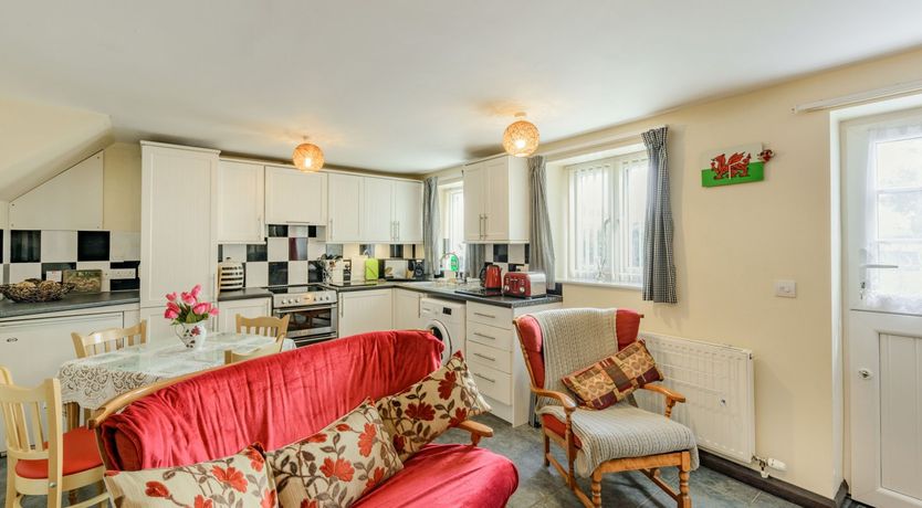 Photo of Yew Tree Cottage