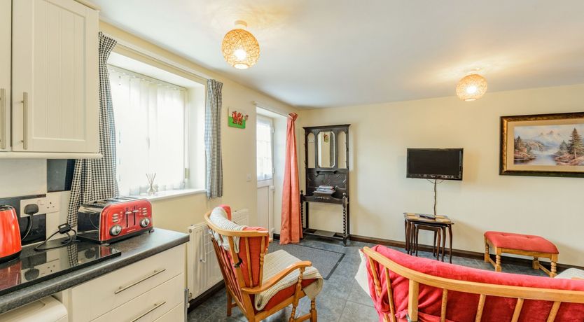 Photo of Yew Tree Cottage