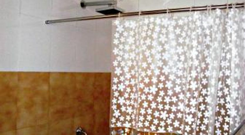 Photo of Sea Breeze Luxury Holiday Home