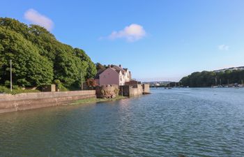 Goldfinch Holiday Cottage