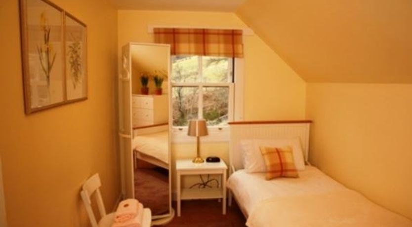 Photo of West Cromald Cottage 