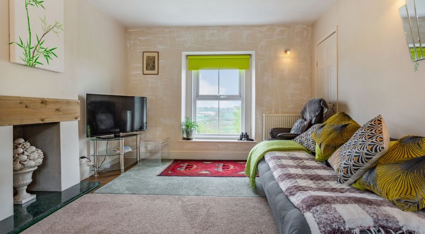 Photo of Hillside Cottage