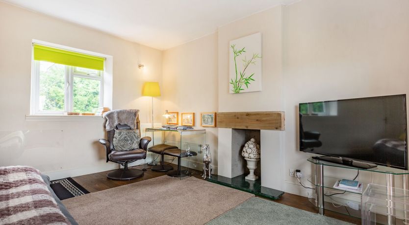 Photo of Hillside Cottage