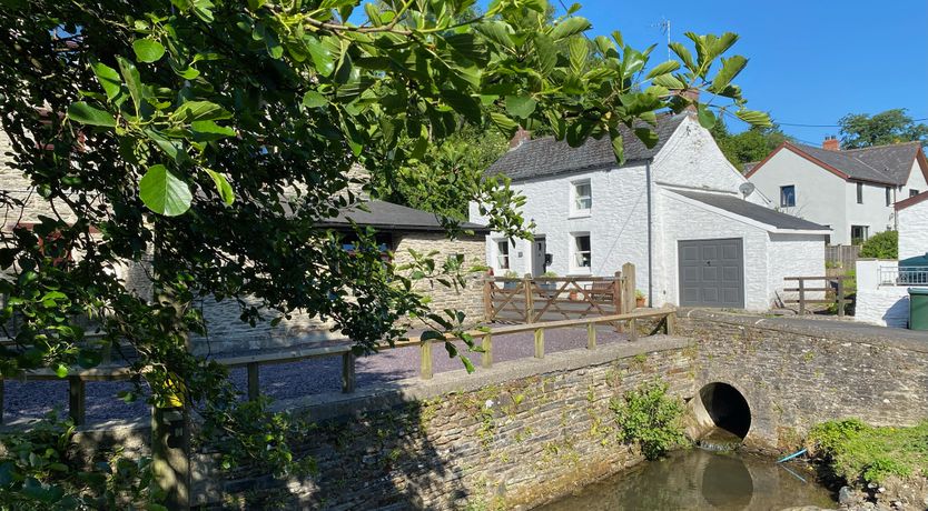 Photo of Bwthyn Y Felin Star