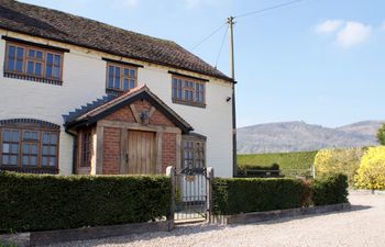 Yew Tree Cottage Holiday Cottage