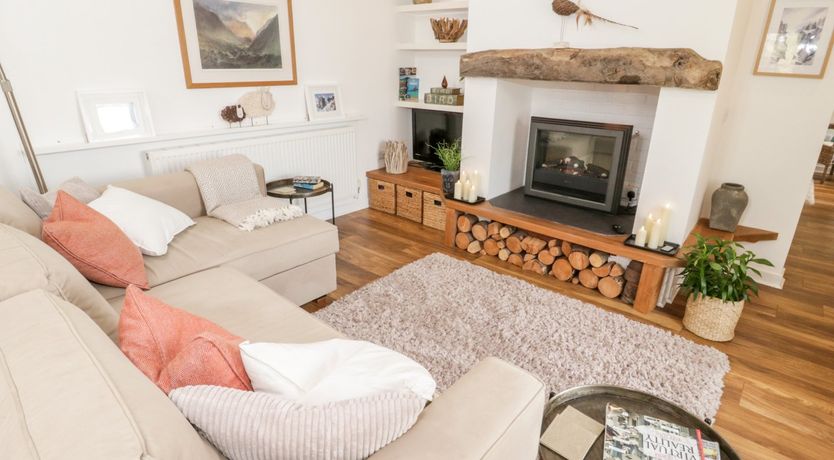 Photo of Beudy Hywel