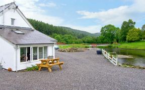 Photo of Harrison's Cottage