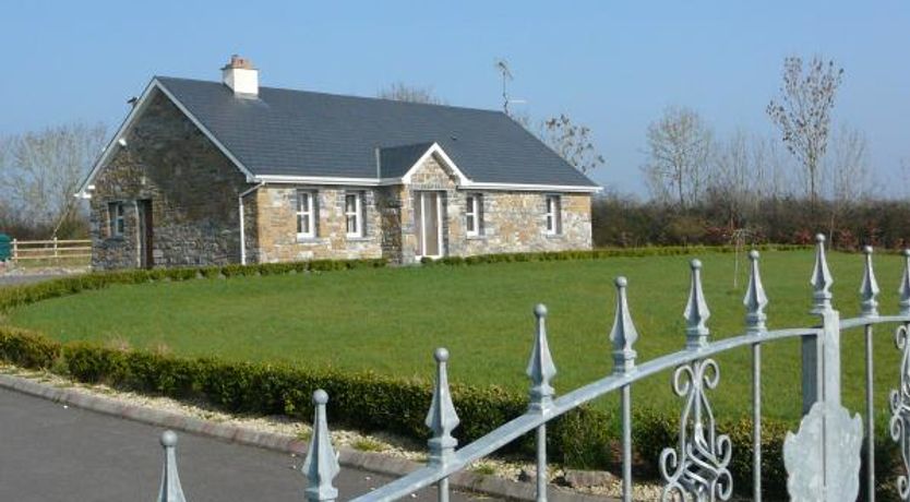 Photo of Grange Lodge