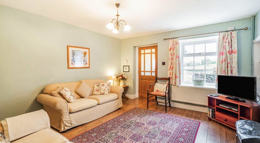 Photo of Pye Hall Cottage