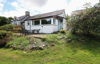 Morfa Isaf Cottage Holiday Cottage