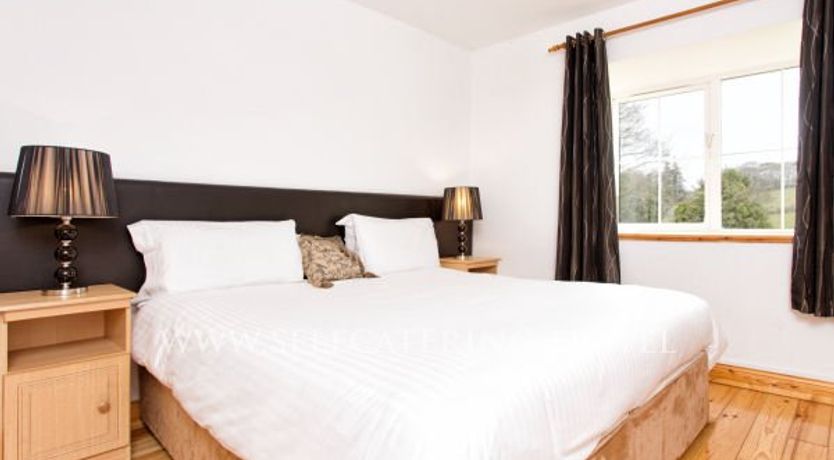 Photo of Killarney Holiday Village 1