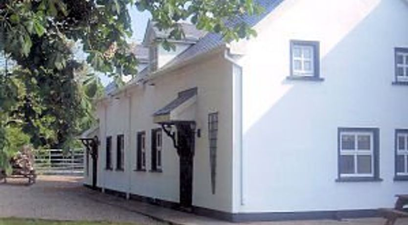 Photo of Lakeside Cottages