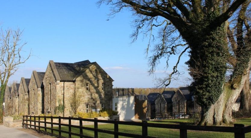 Photo of Lakeside Holidays Apartments