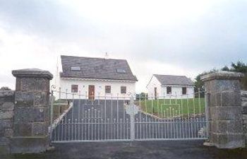 Skye Hi Moycullen Holiday Cottage