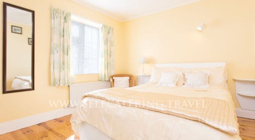 Photo of White Sands Cromane Upper