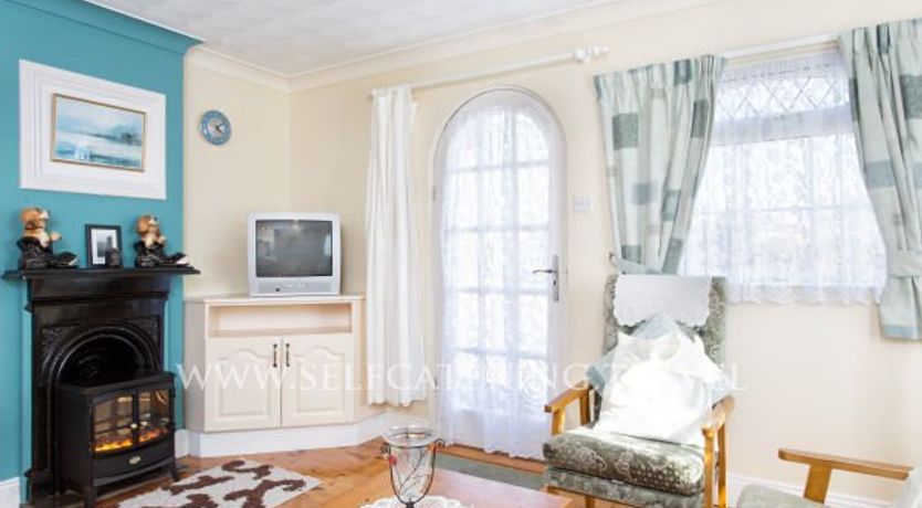 Photo of White Sands Cromane Upper