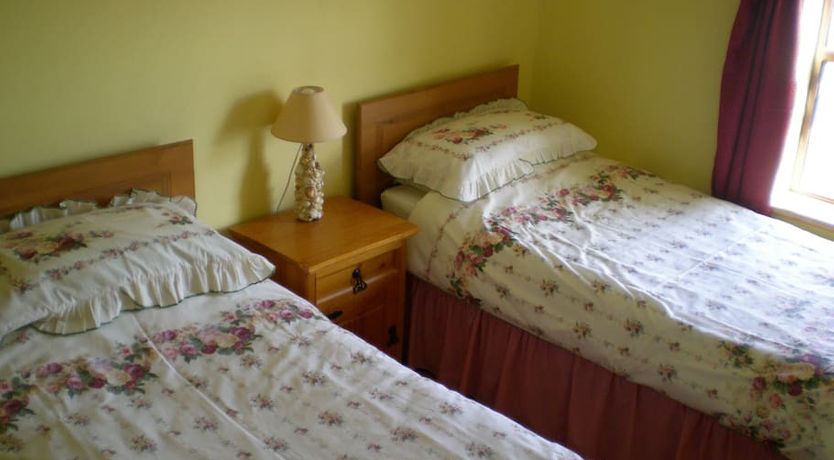 Photo of Hillside Cottage