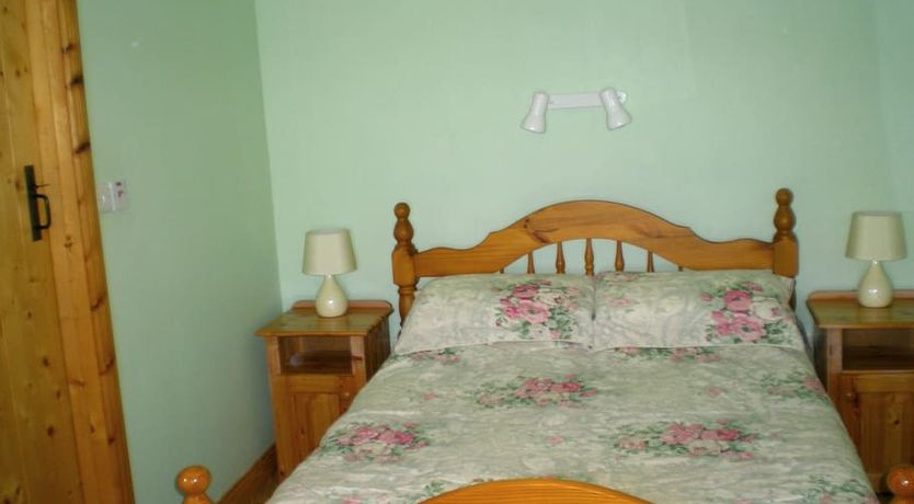 Photo of Hillside Cottage