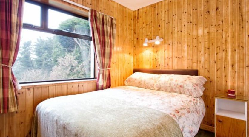 Photo of Baileys Irish Cottage