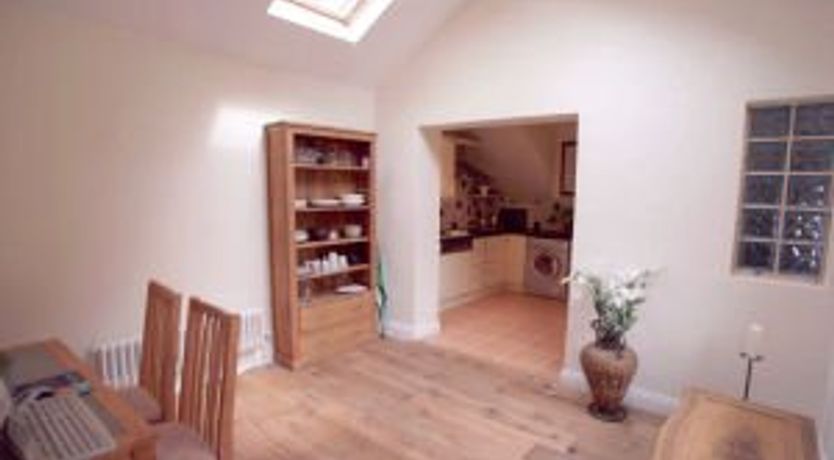 Photo of Ashmount Court