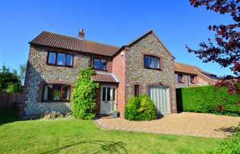 Avocet House Holiday Cottage