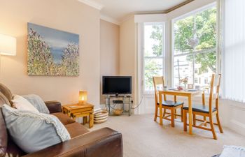 Tree Tops Apartment